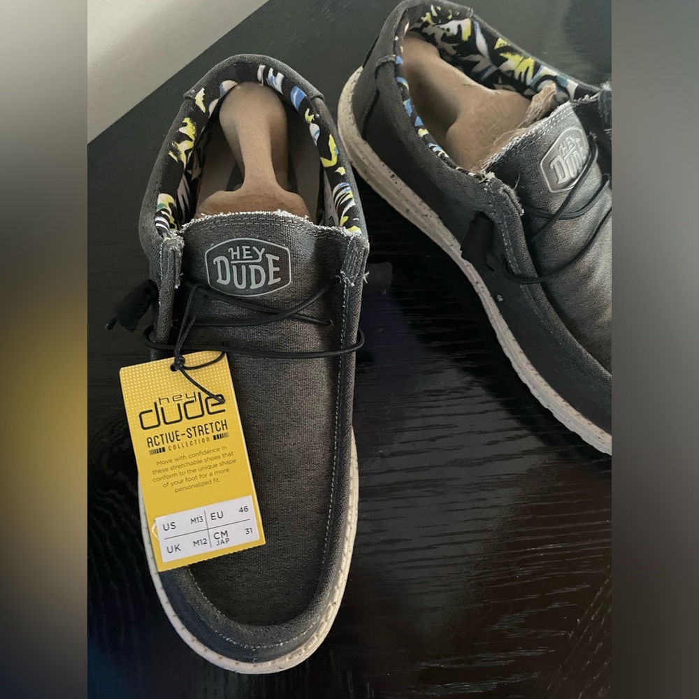 Size 13 Men’s Hey Dudes